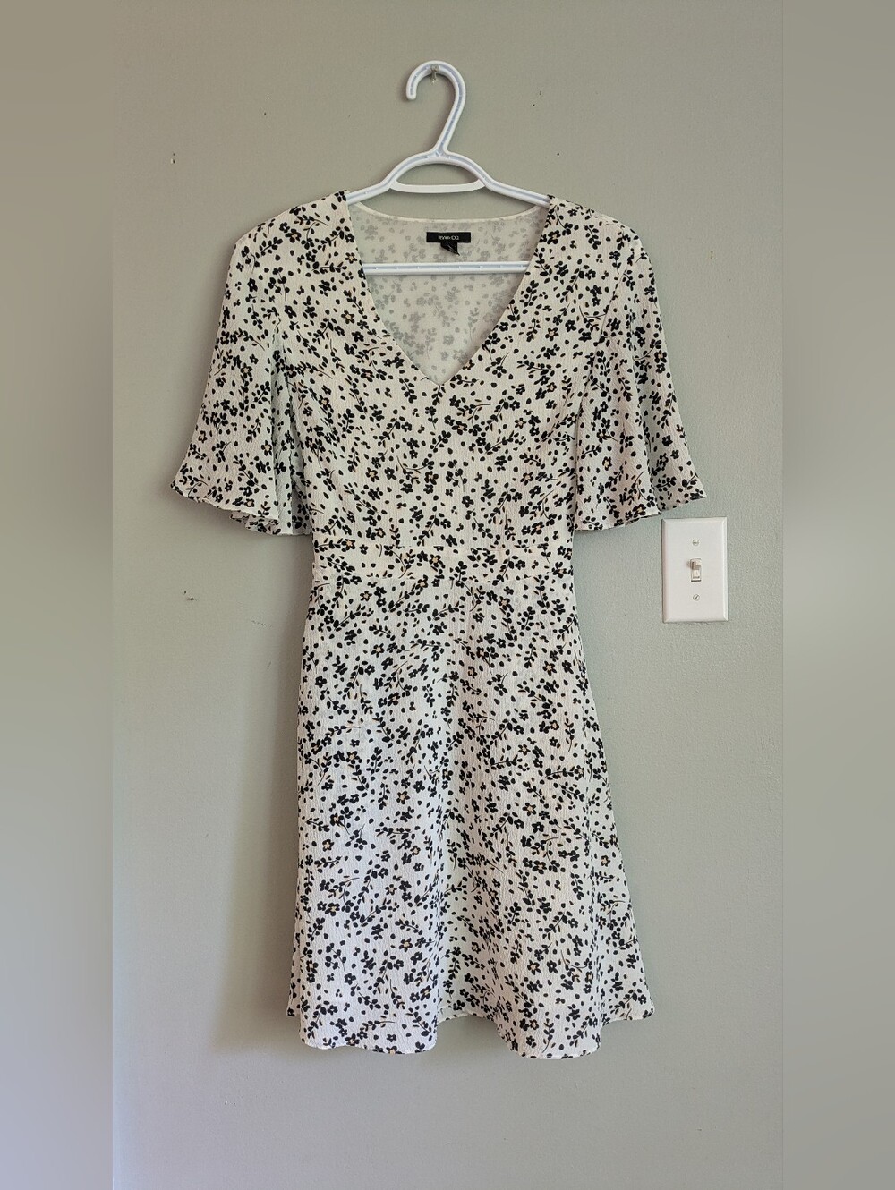 RW&Co XXS Floral Dress